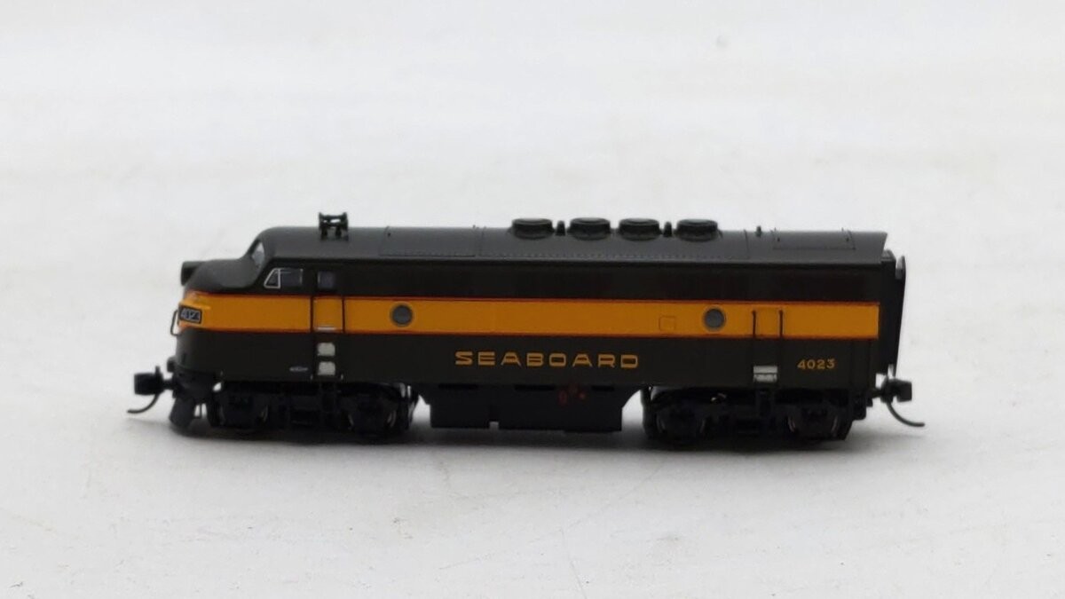 Broadway Limited 9230 N SAL EMD F3A Diesel Locomotive No-Sound/DCC-Ready #4023