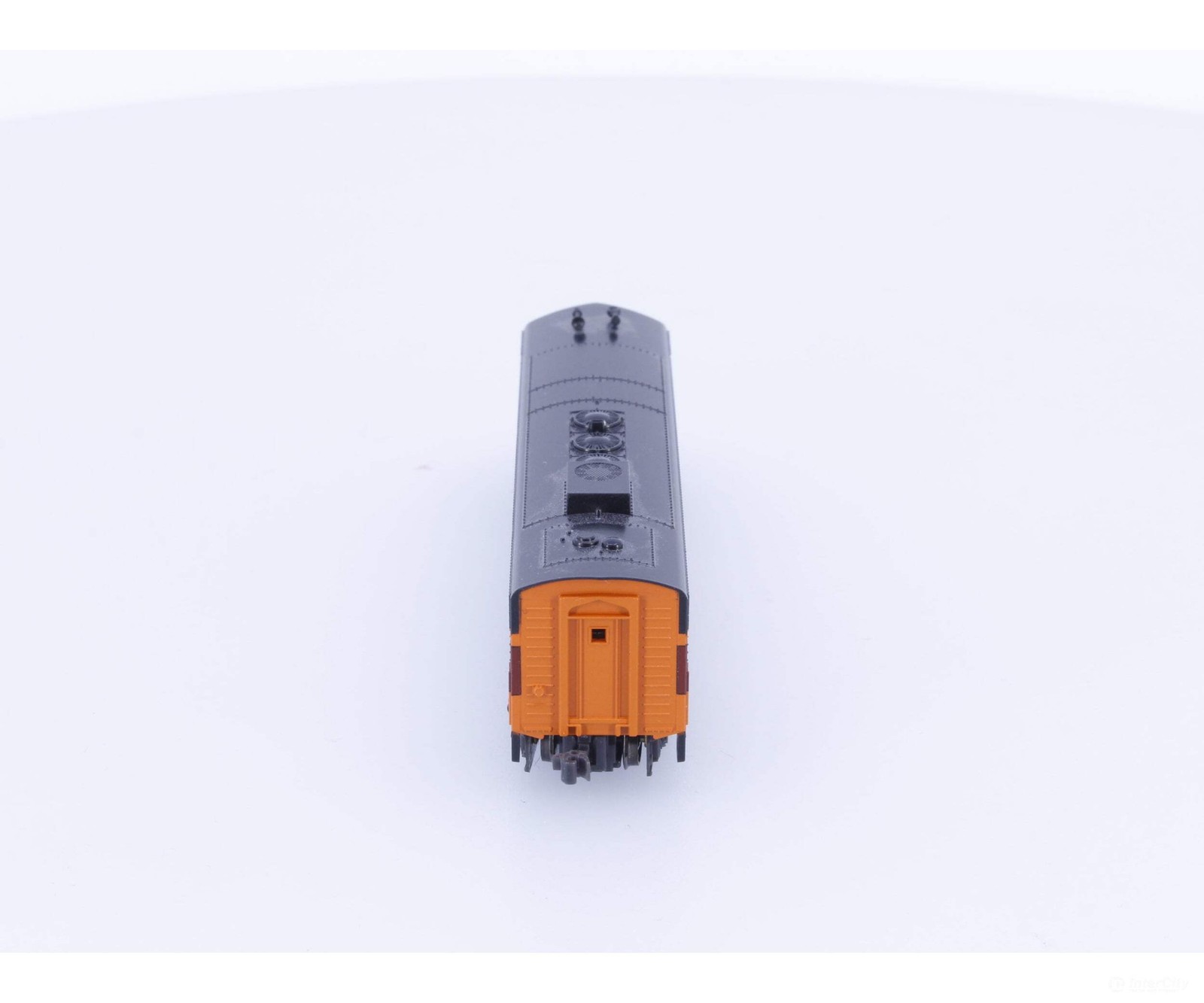 Kato 176-2301-DCC N EMD FP7A Diesel Locomotive Milwaukee Road (MILW) 95C DCC