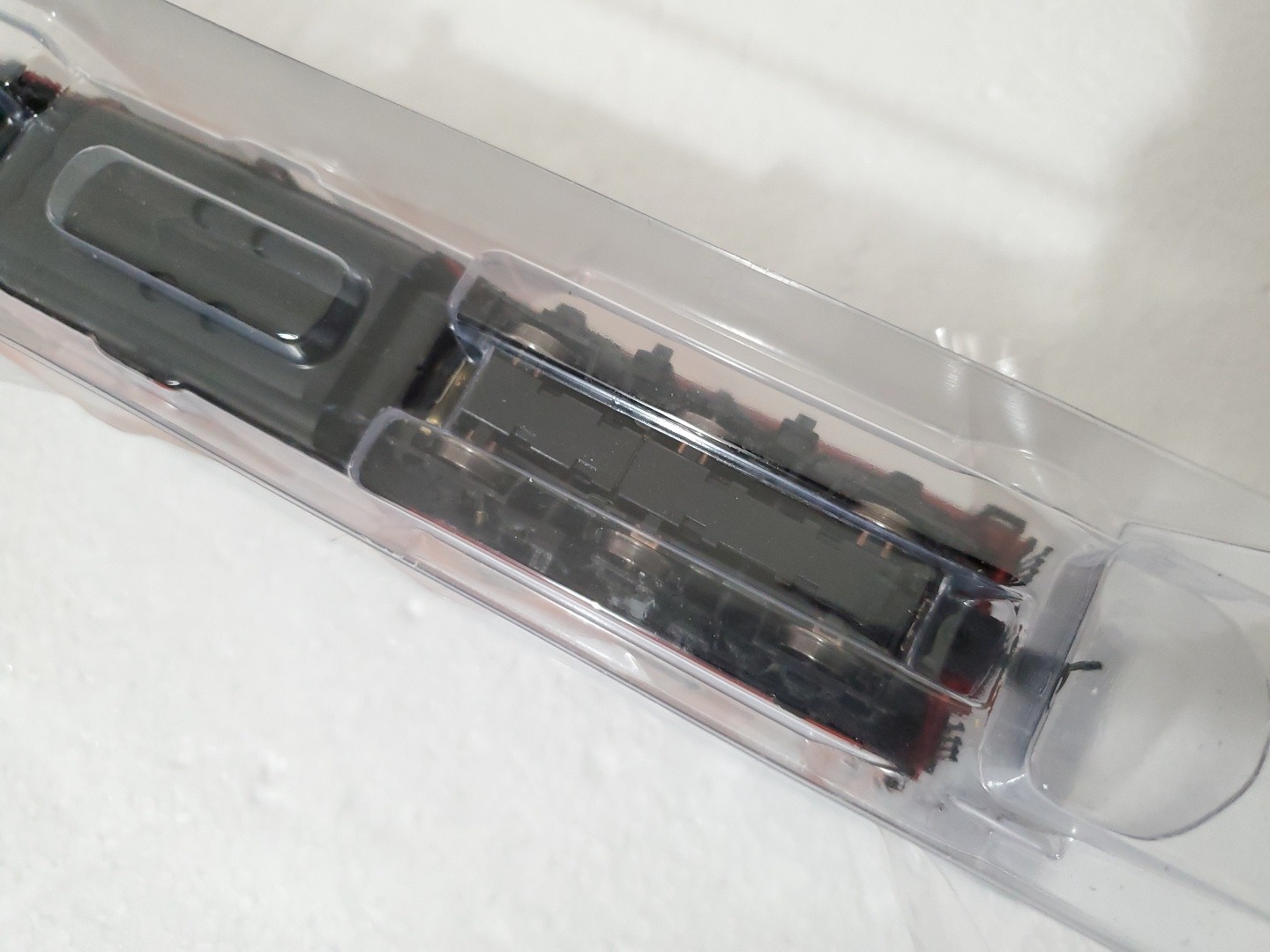 HO WALTHERS PROTO 920-48752 EMD E9A SOUTHERN PACIFIC SP # 6051 DCC READY