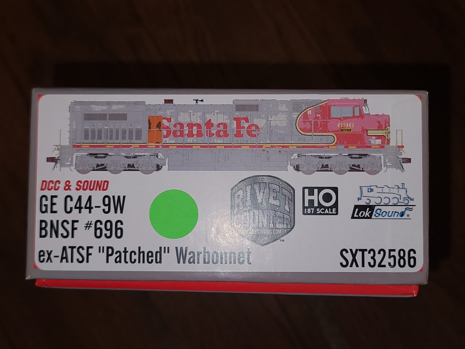 ScaleTrains HO BNSF PATCHED WARBONNET GE C44-9W #696 DCC&Sound SXT32586 NEW!
