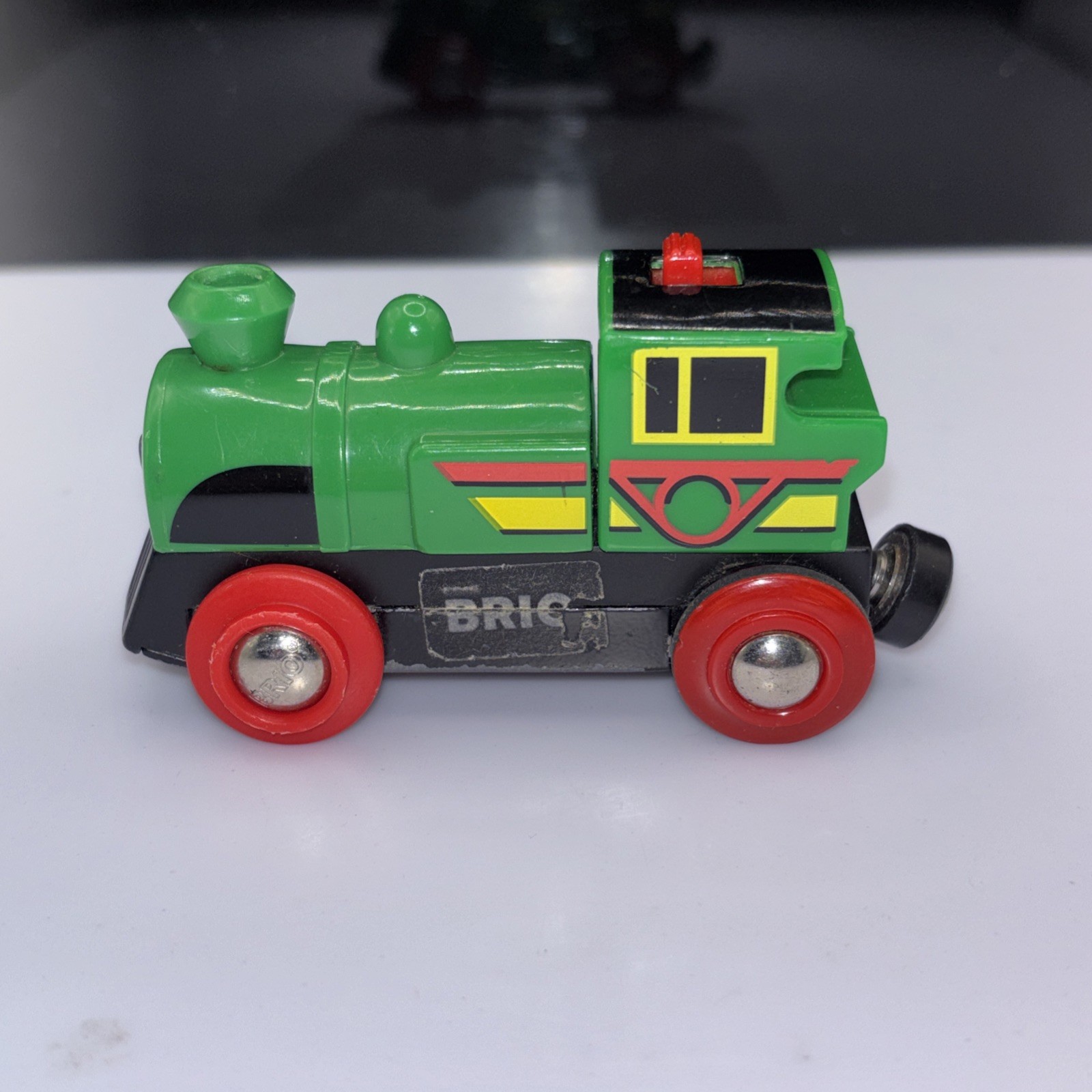BRIO World Green Action Locomotive Battery Operated Toy Train WORKING!