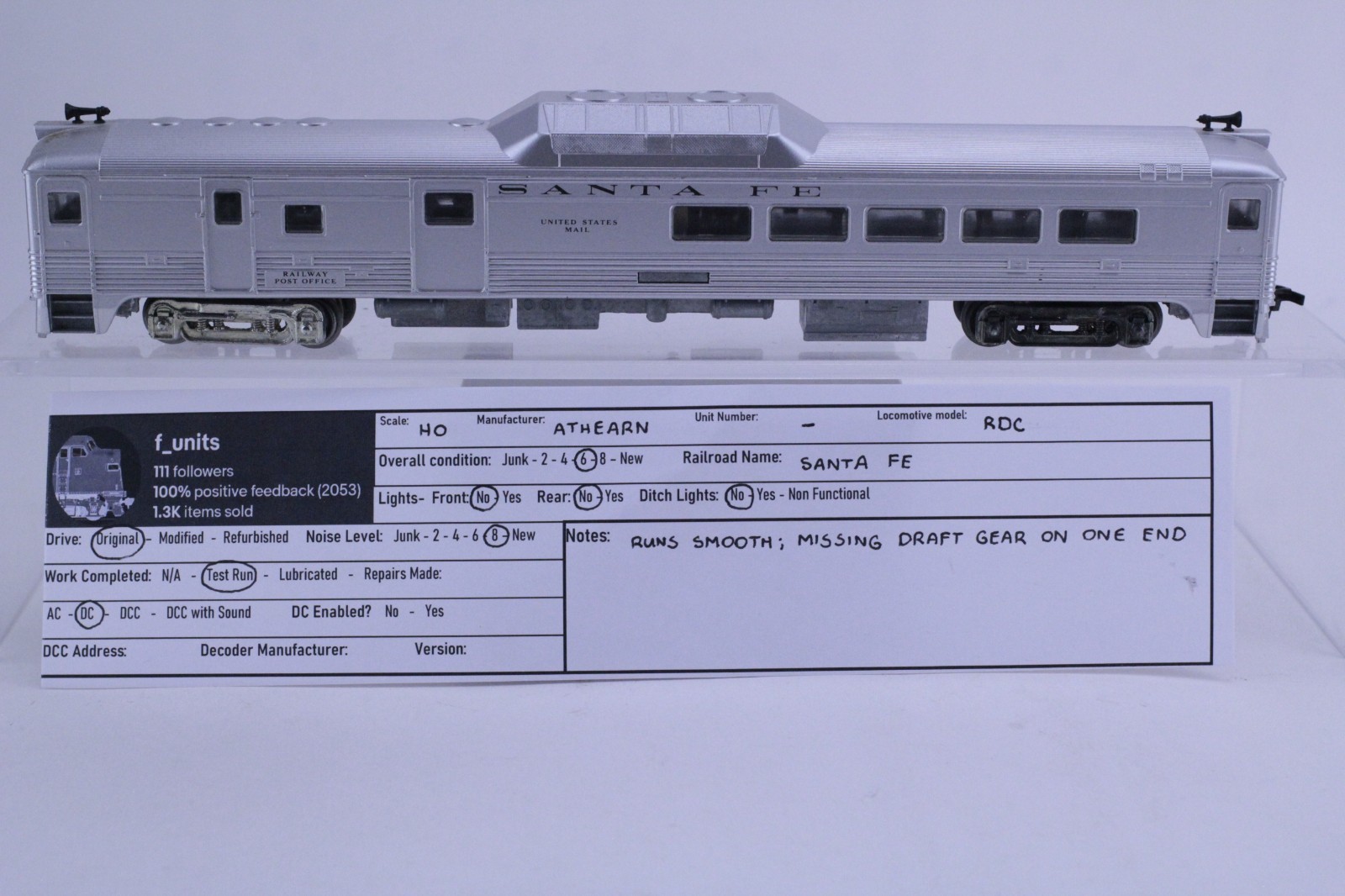 Athearn HO Scale Santa Fe US Mail Car RDC-3 Baggage RPO DC Powered Locomotive
