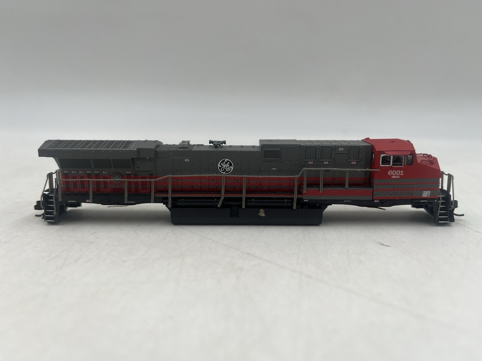 broadway limited 3749 ge ac6000 gecx 6001 parsgon 3 no wheels