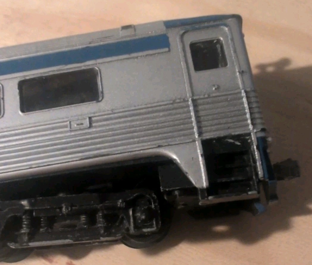 Athearn HO Scale US MAIL “Tri Ridge Line” #122 Budd RDC-3 Rail Diesel US MAIL