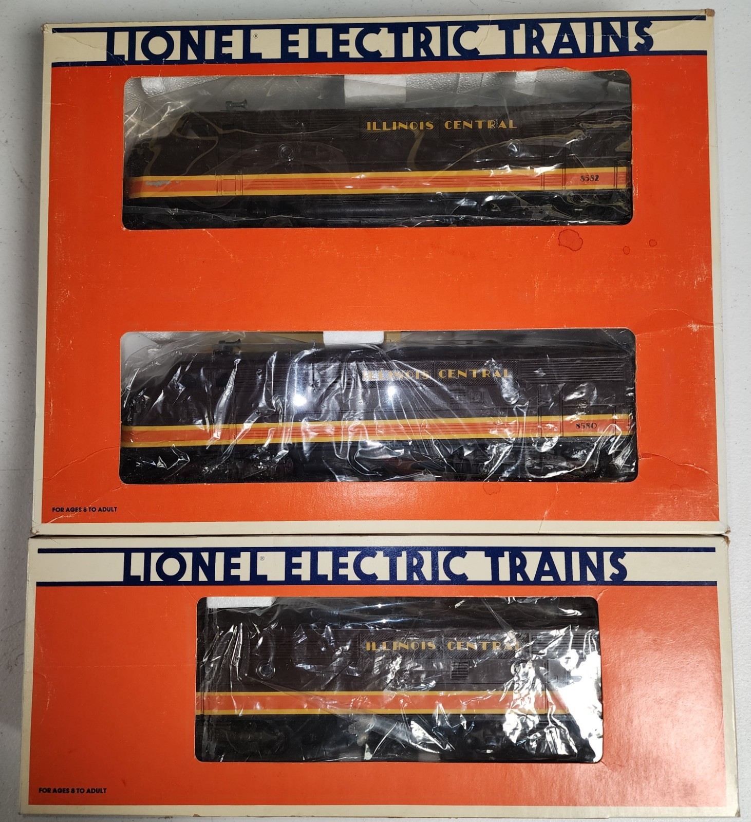 Lionel 6-8580/8581 Illinois Central F-3 ABA Diesel Engine Set with Horn
