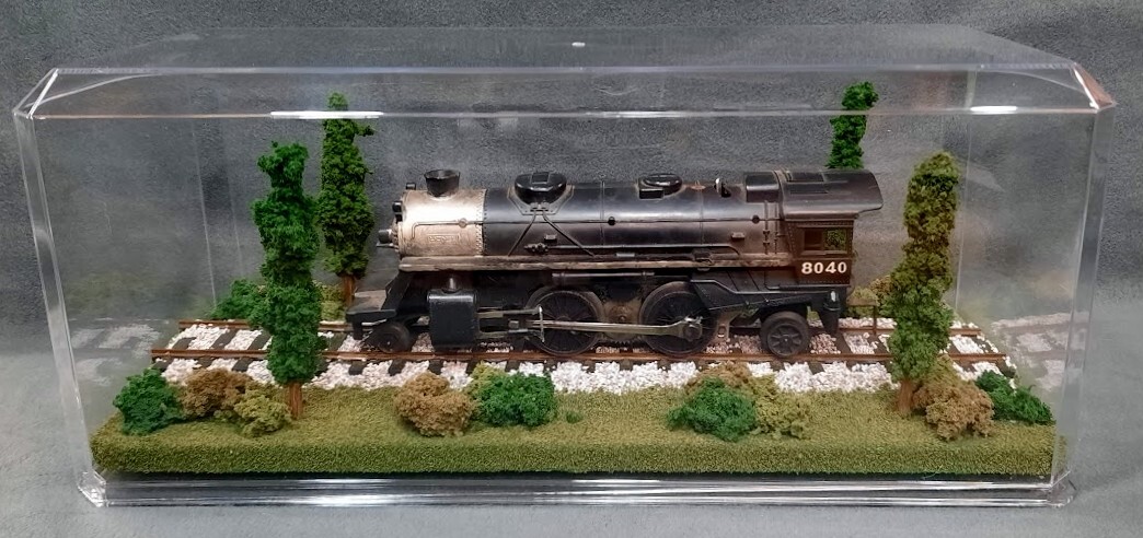 O SCALE – 16″ SINGLE TRACK- “SUMMER SCENE” DISPLAY CASE- FOR ANY O SCALE TRAINS