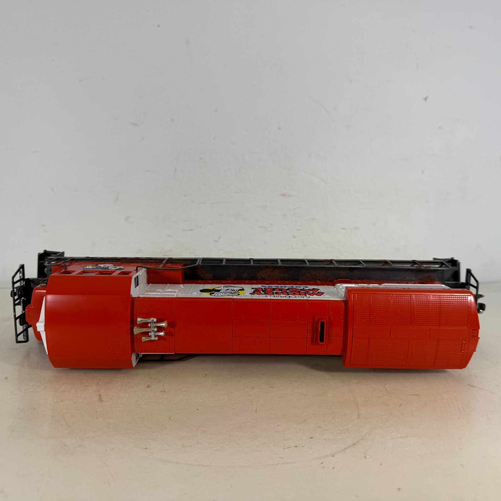Lionel 6-8773 O Gauge Disney Mickey Mouse Express U 36B Diesel Engine Locomotive