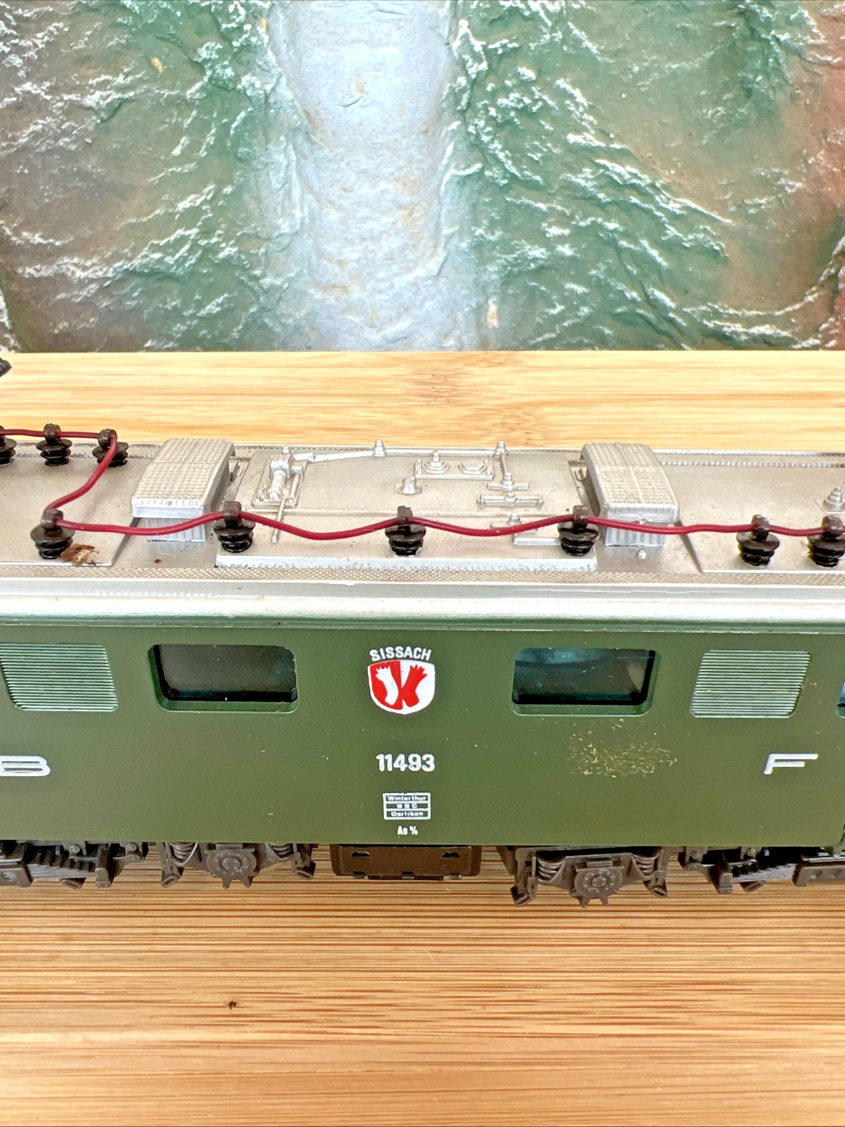 Swiss Federal Railways HO SBB FFS Ae 6/6 Sissach 11493 Made by Playart Runs Well