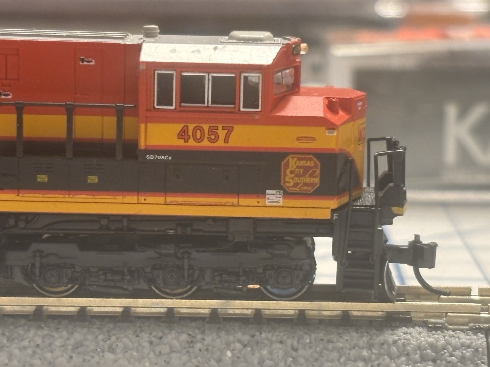 Kato N Scale KSC SD70ACE Locomotive #4057 W/XL Sound