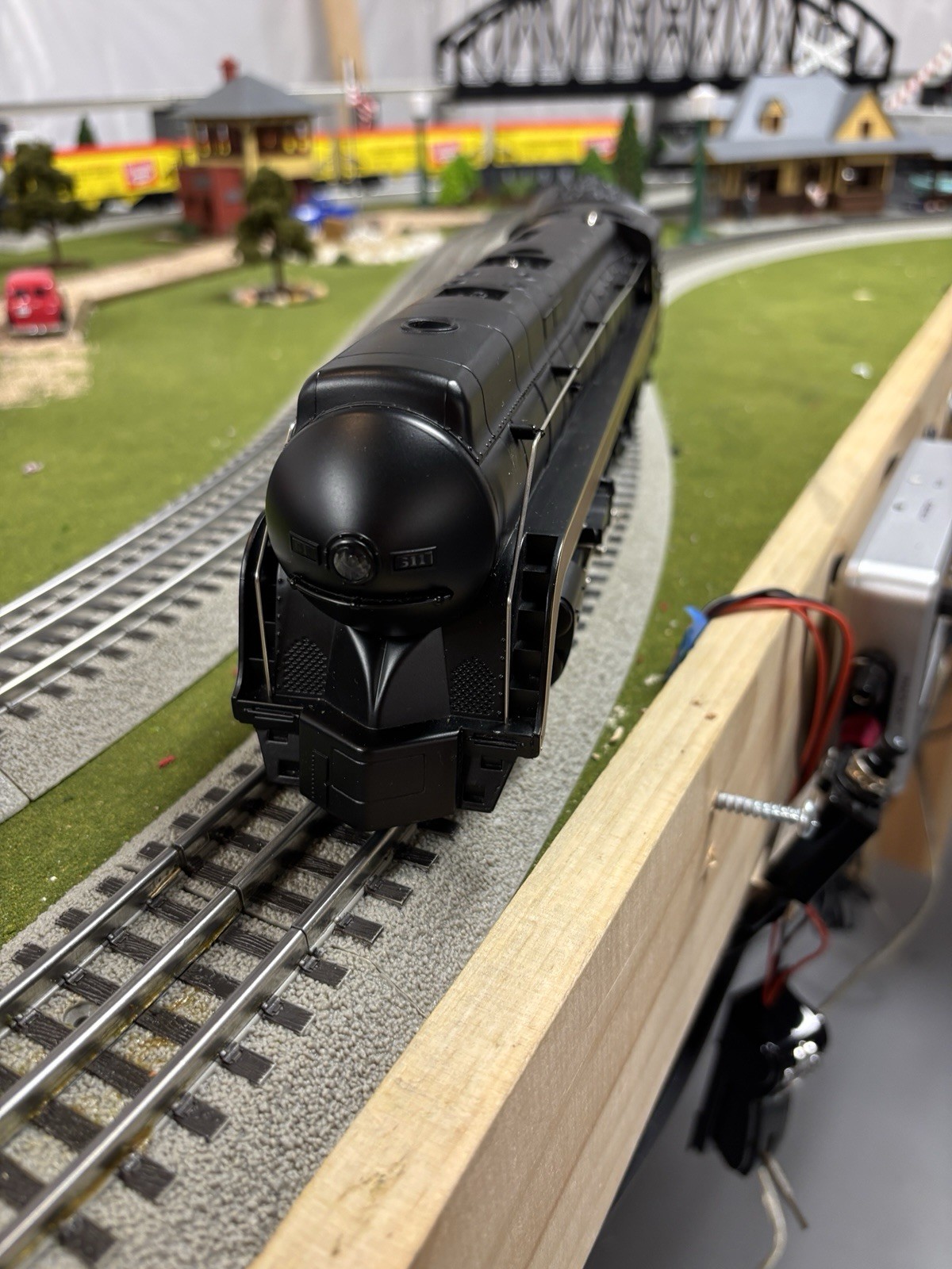 MTH RAILKING NORFOLK AND WESTERN J STEAM ENGINE #611 AND TENDER -UPGRADED TO PS1