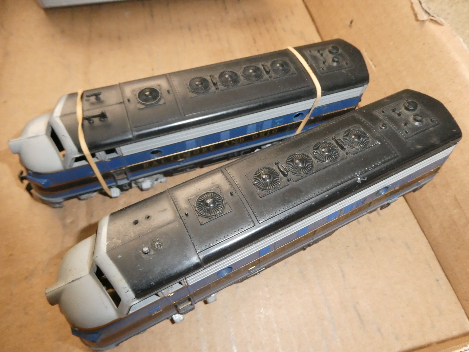 Vintage HO Scale Athearn Band Drive Powered and Dummy B&O Locomotives