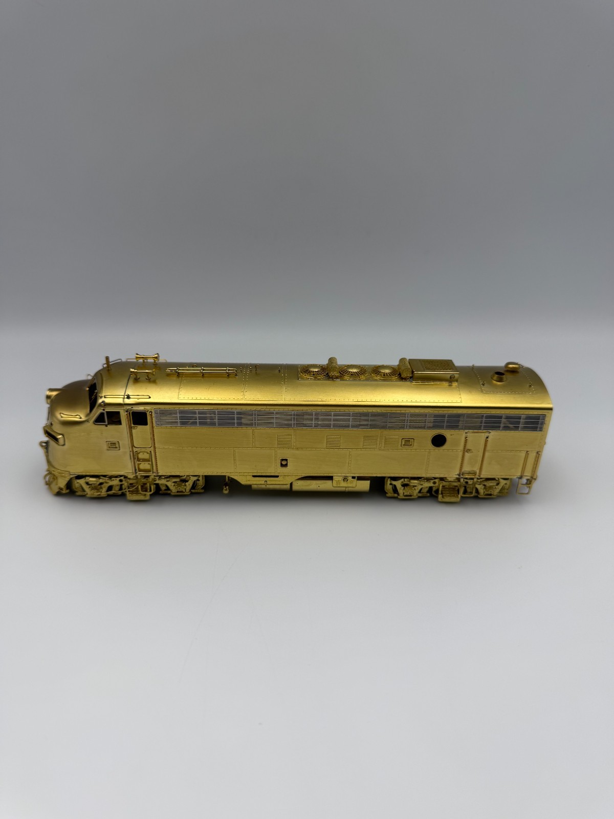 HO Overland Brass FP7 A Milwaukee Road Modernized w/Frt. Pilot. OMI-5833. IOB.