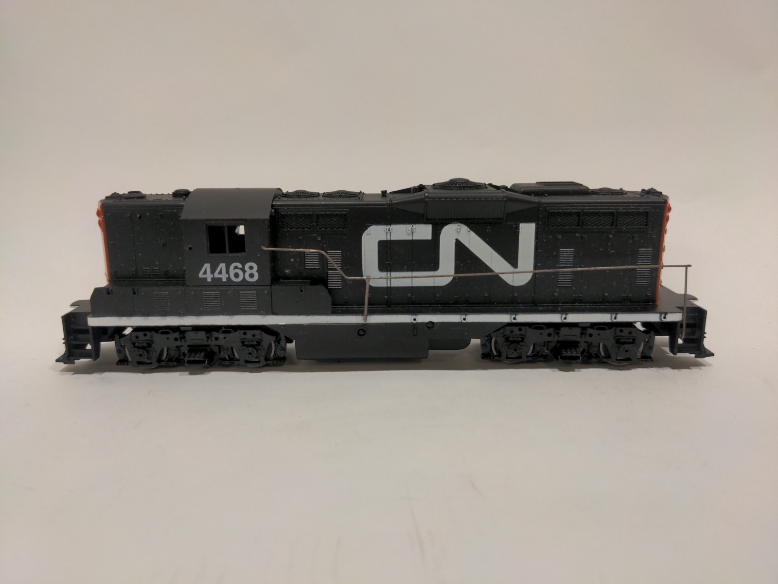 HO Athearn Canadian National CN GP9 #4468