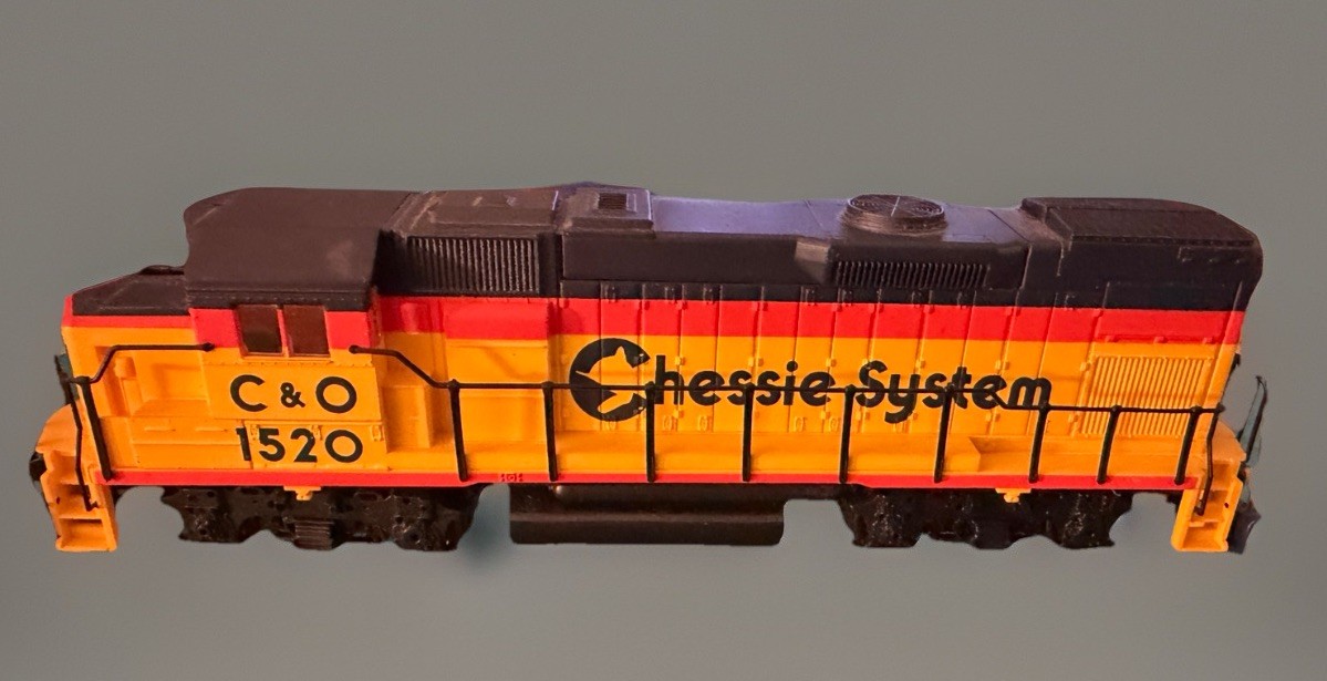 Walthers Trainline 931-355 HO C&O Chessie System #1520 GP15 Diesel Locomotive