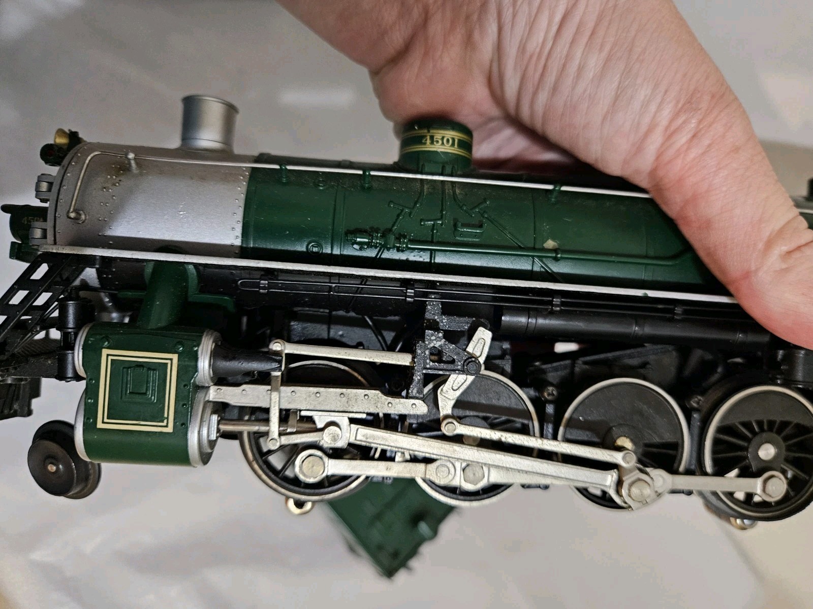 Lionel 6-18018 Southern Mikado 2-8-2 Steam Loco w/Railsound