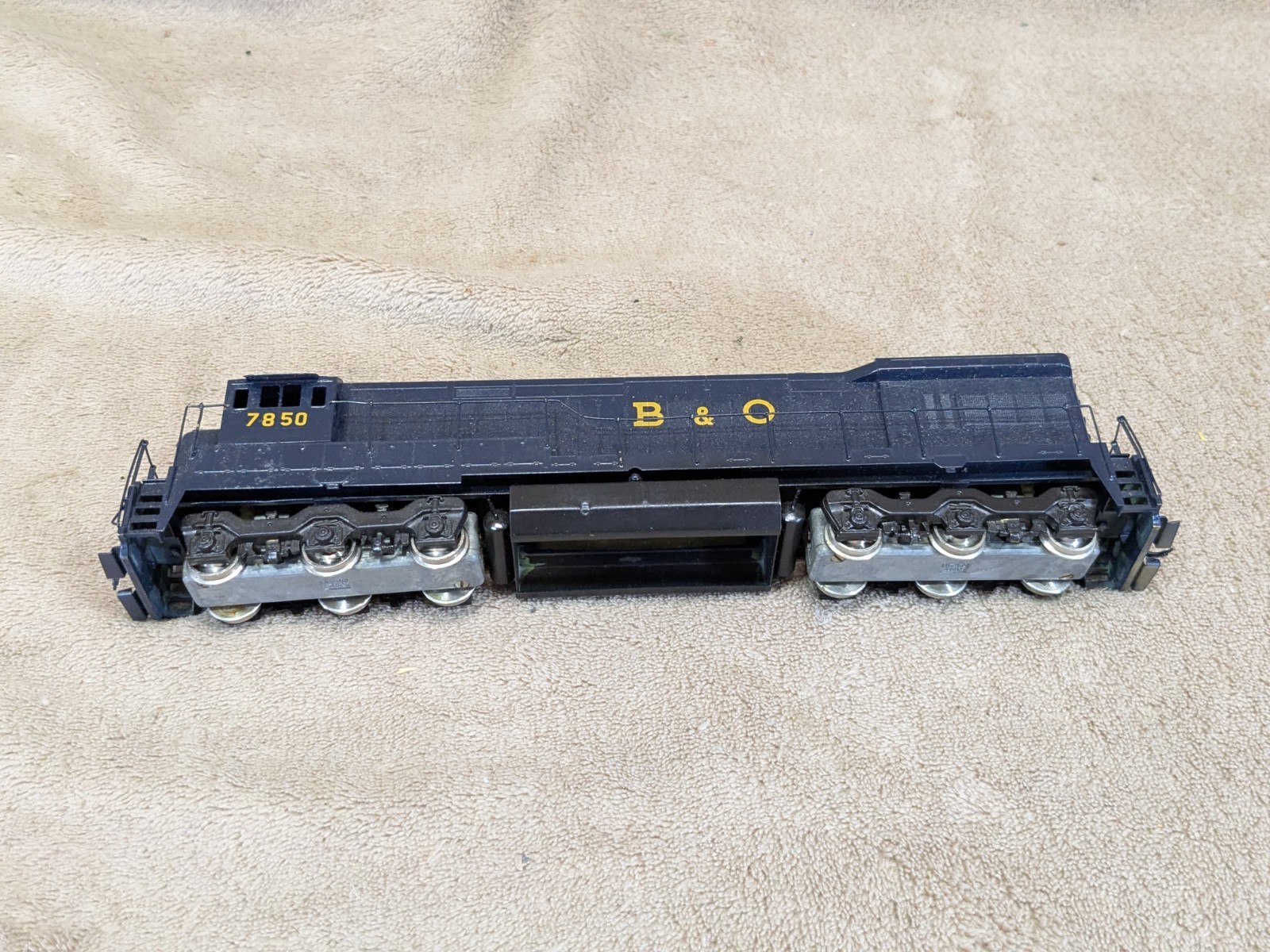 ALCO Models HO Brass D-137 G.E. U-33C Diesel Locomotive B & O 7850