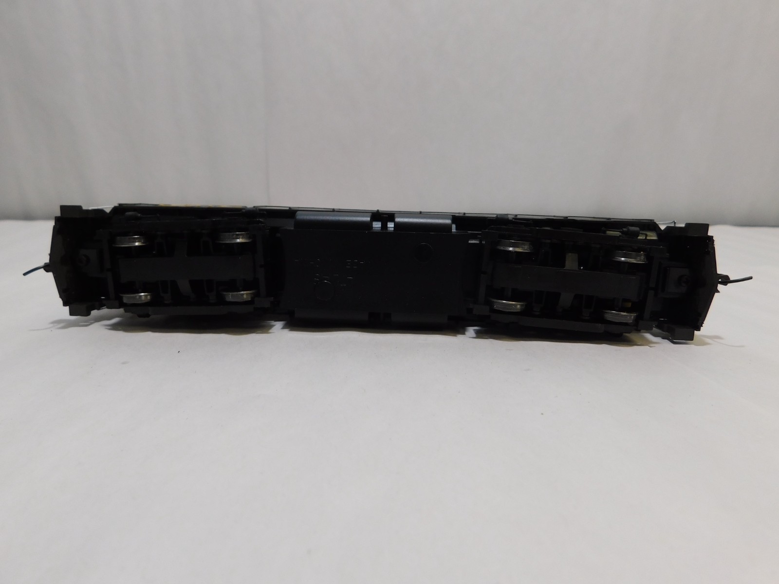 Atlas 10-002-568 HO Scale C425 Phase 2 Locomotive, DCC+Sound, SP&S #325