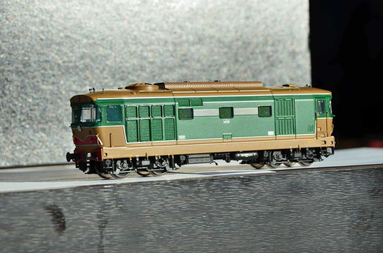 Os.Kar 1105 Italian FS D443 1030 Diesel Locomotive Rare