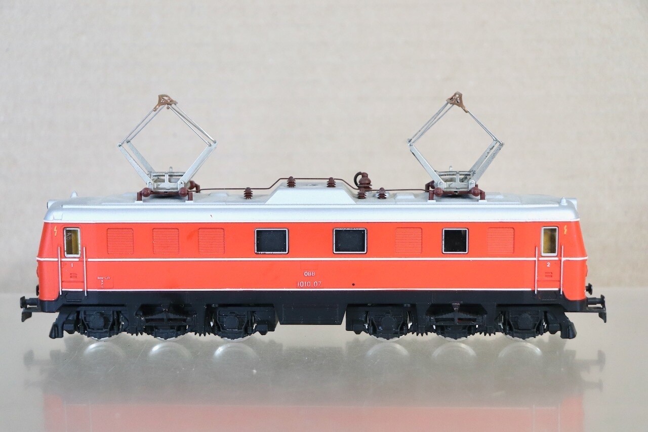 KLEINBAHN 1010 OBB ÖBB ORANGE CLASS BR 1010 07 E-LOK ELECTRIC LOCOMOTIVE on