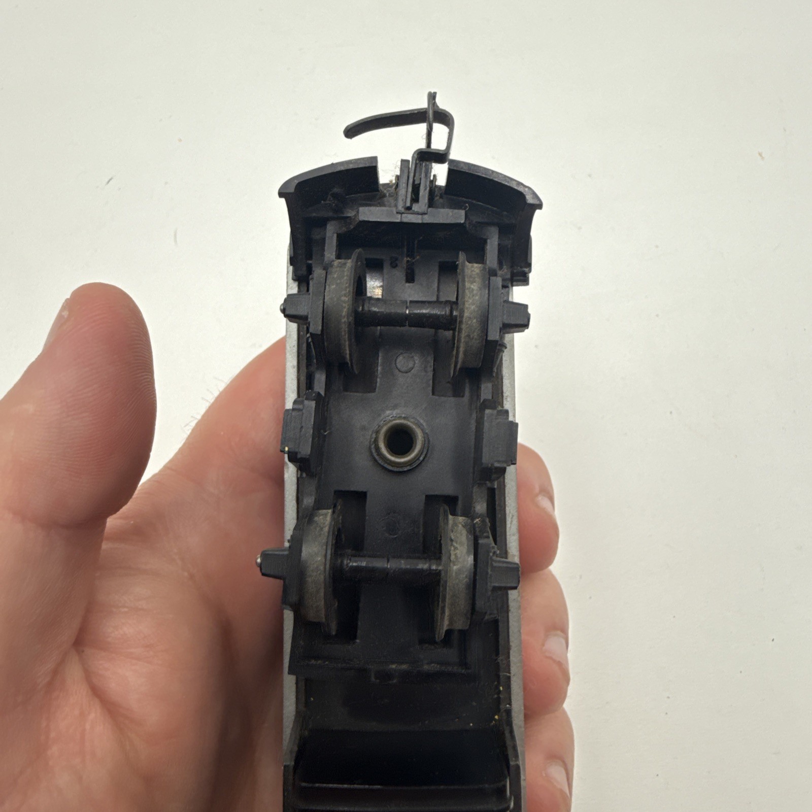 TRI-ANG RAILWAYS R-57 TC SERIES DUMMY DIESEL LOCOMOTIVE #4008