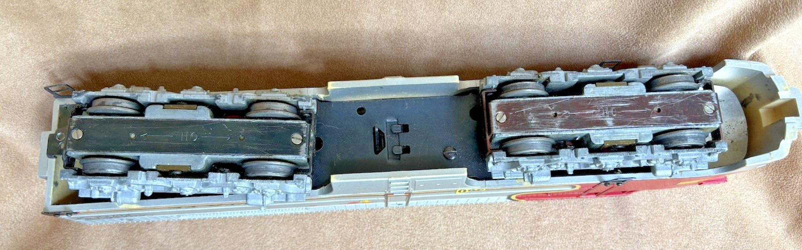 American Flyer Santa Fe PA-1AB LOCOMOTIVE SET Red and Silver