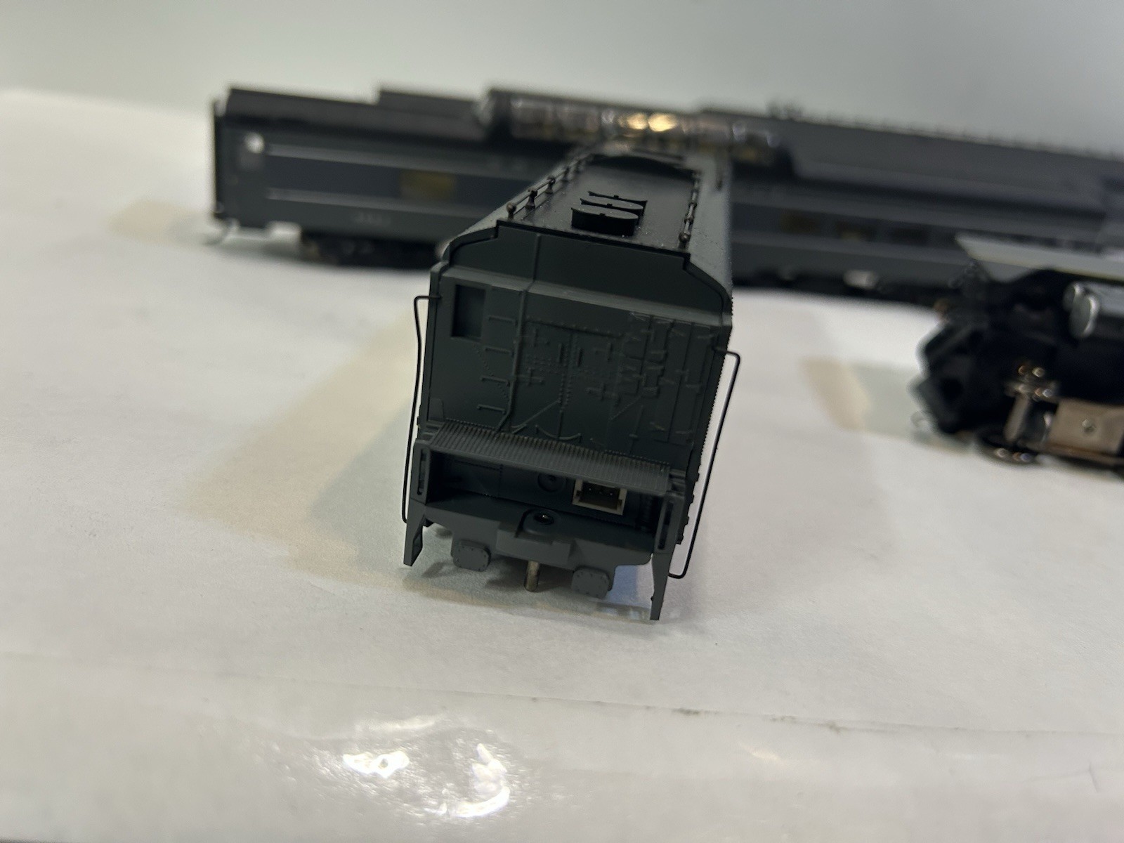 Rivarossi R5470 Steam Locomotive Union Pacific #843 Bonus 4 Rivarossi Cars