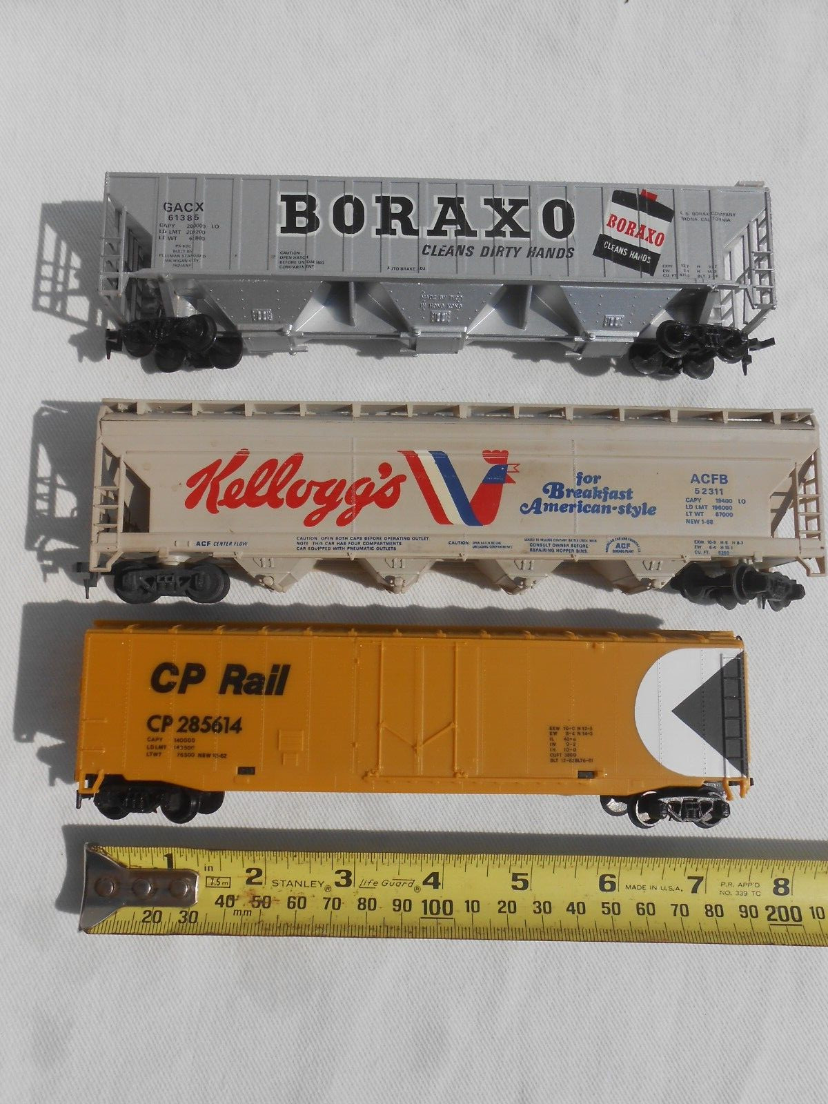 Tyco Life-Like HO Box Car Lot of 3 Kellogg’s Boraxo Clean Hands CP Rail