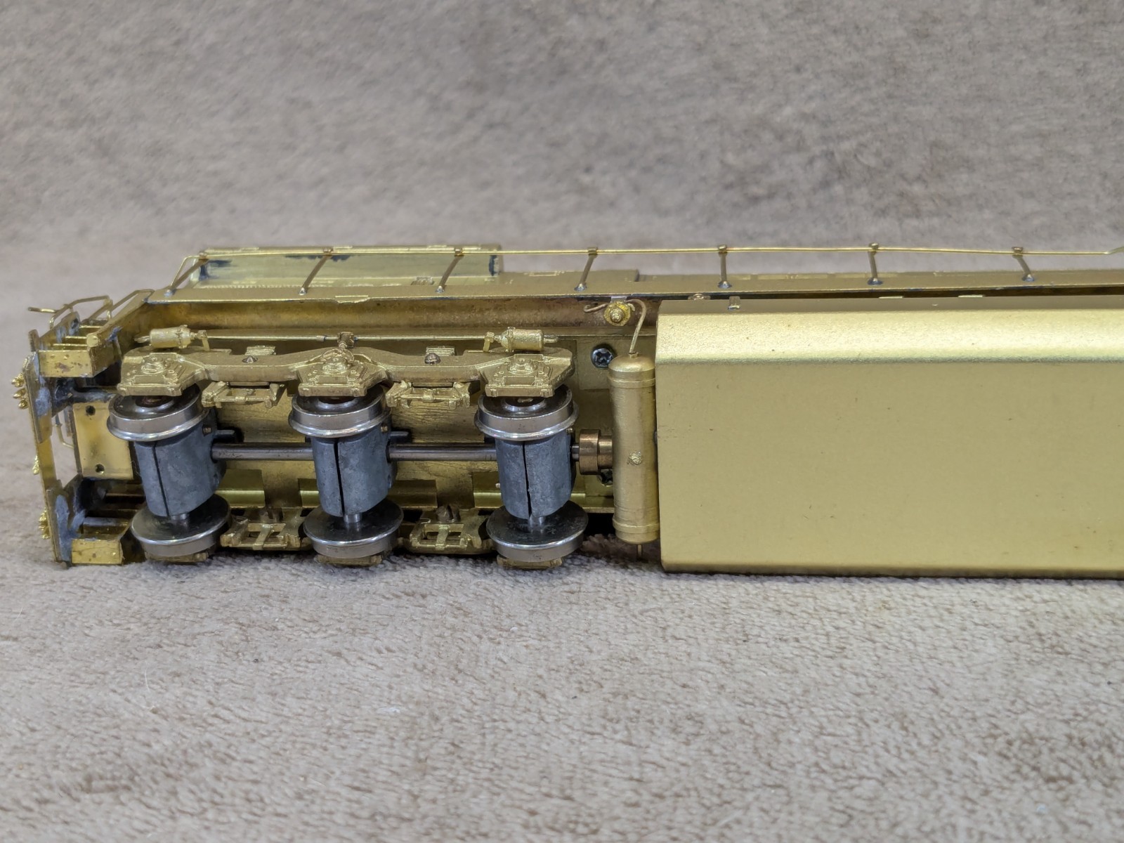 Overland HO Brass OMI-1806 GE C30-7 Diesel Locomotive Four Window Cab