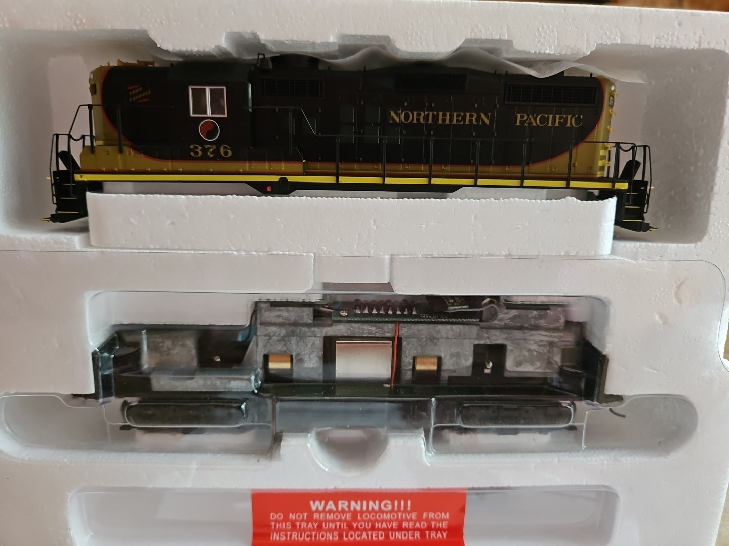 Proto 2000 HO Kit #30531 GP18 Locomotive Northern Pacific NP #376 NEW IN BOX