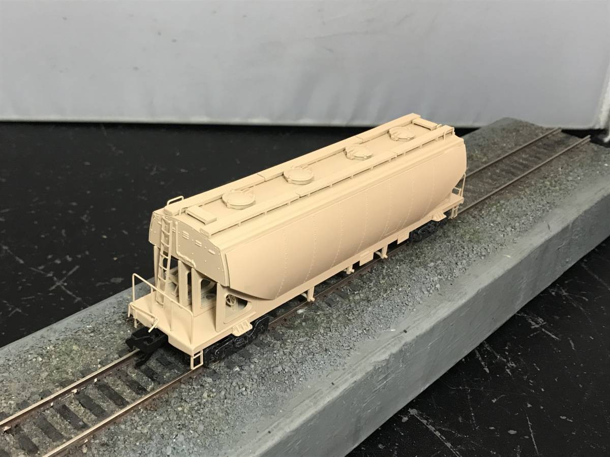 Model Train Adachi Hoki 2200 3002 1/80 16.5mm Finished Product with Box