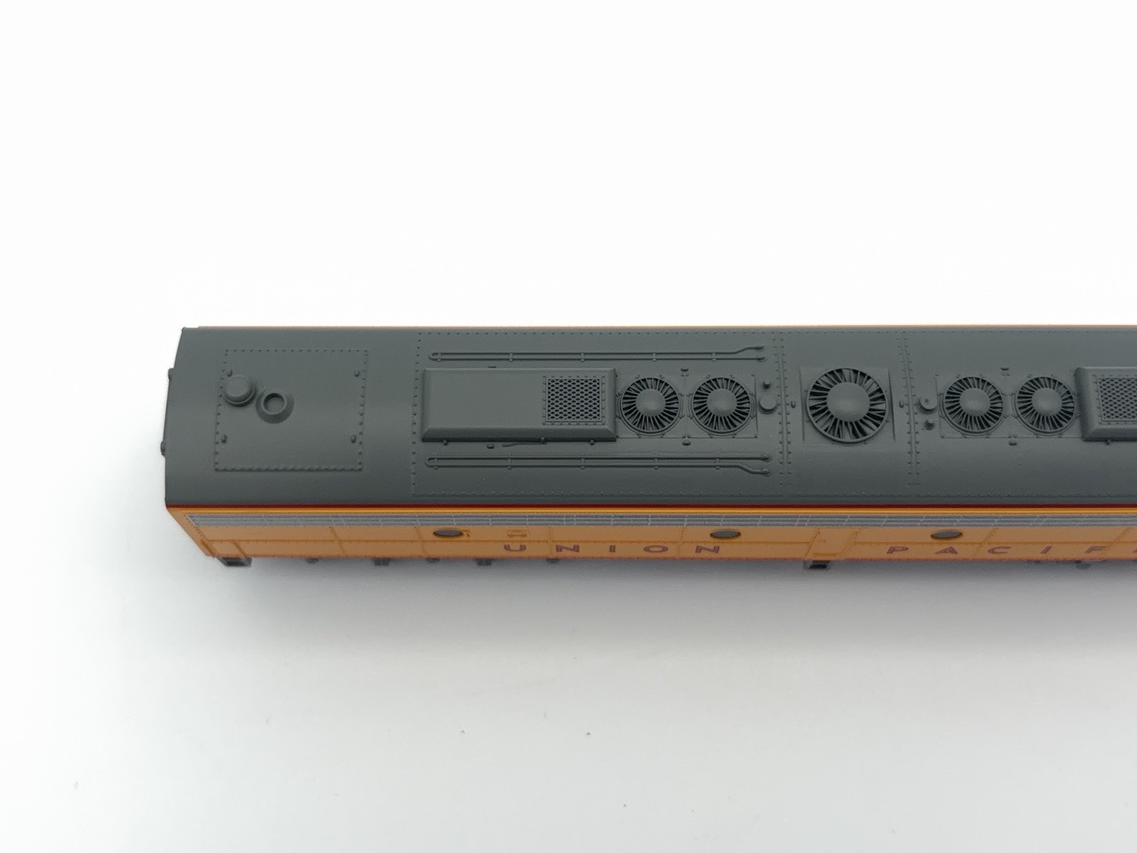 KATO – N – UP Union Pacific – EMD E9B Diesel Loco B-Unit #953B – Train 176-5352