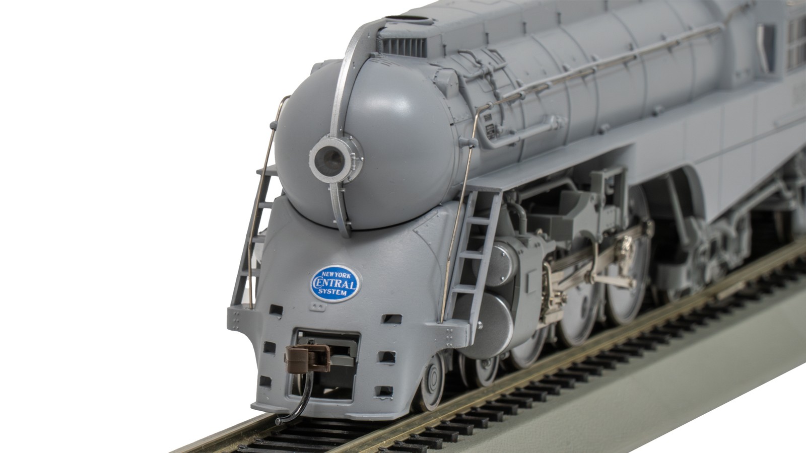 Bachmann 56603 HO Dreyfuss Streamlined Hudson – New York Central #5450 DCC Sound