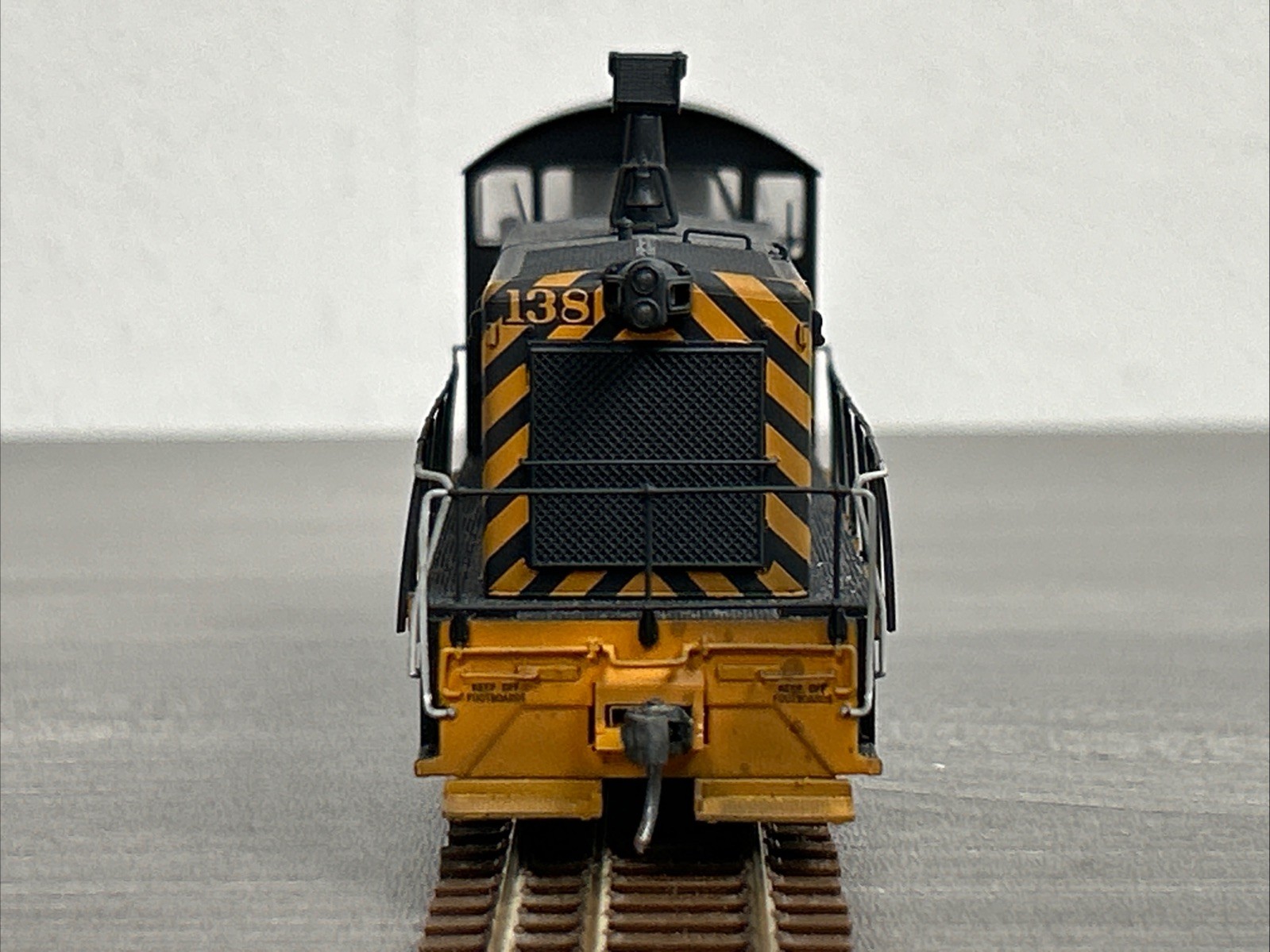 Walthers Proto HO #920-41437 EMD SW1200 Locomotive D&RGW #138 *Custom Weathered