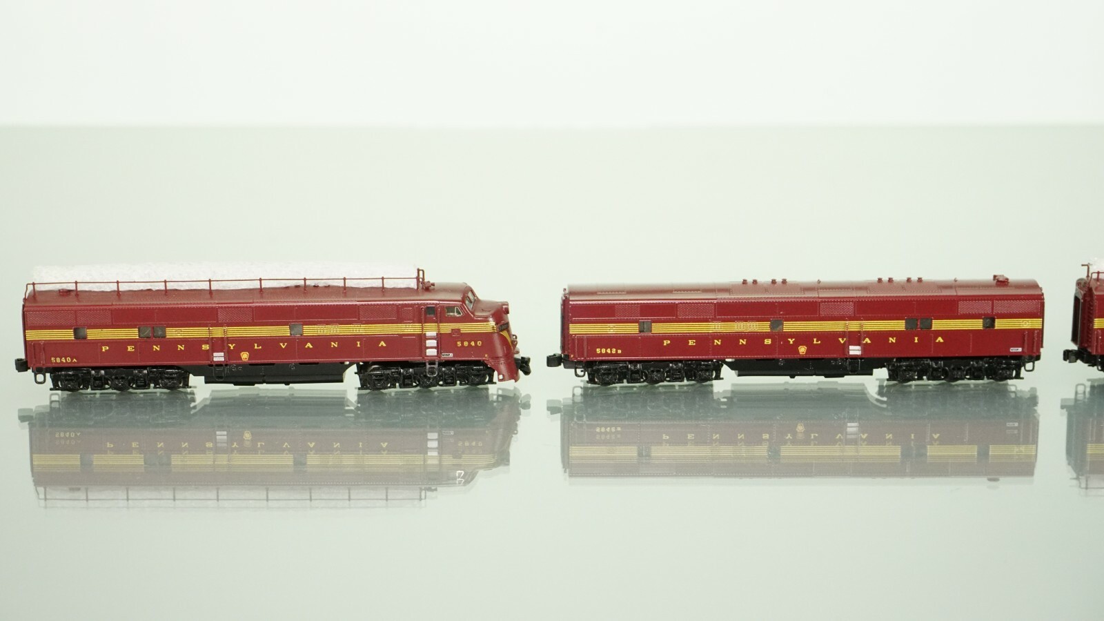 AZL AJIN Precision Brass E7A-E7B-E7A set Pennsylvania PRR Z scale