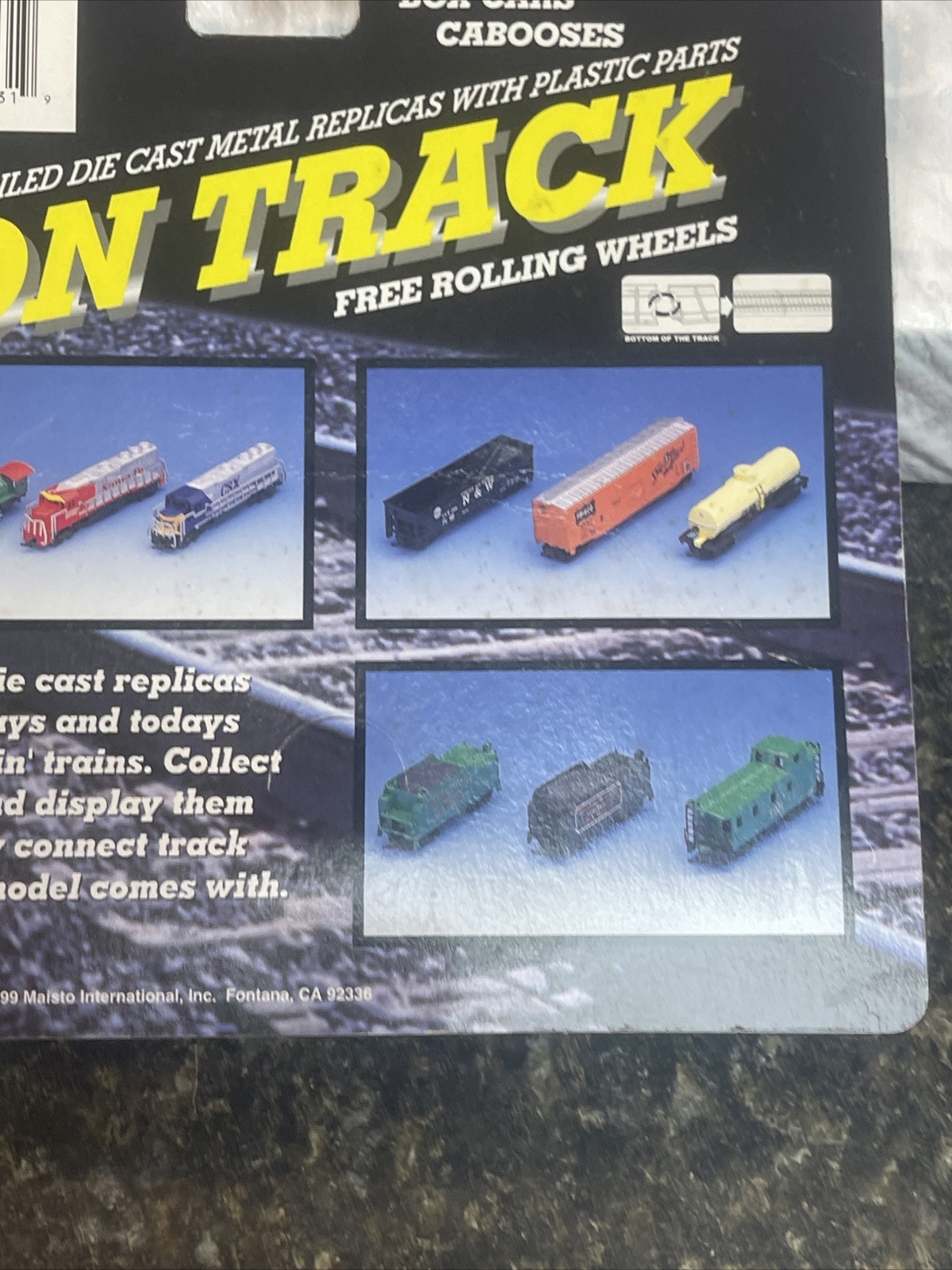 Vintage Maisto On Track 98 Caboose Die Cast Metal Replicas Train Caboose W/Bonus