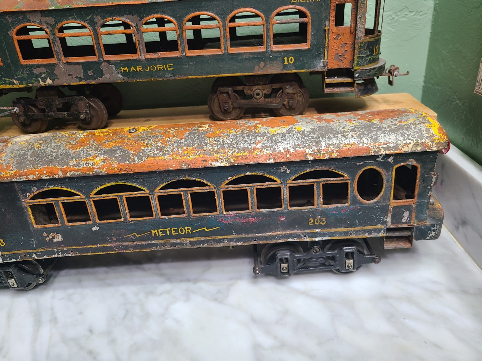 Voltamp Interurban toy train 2″ gauge trolley & trailer car look old prewar toys