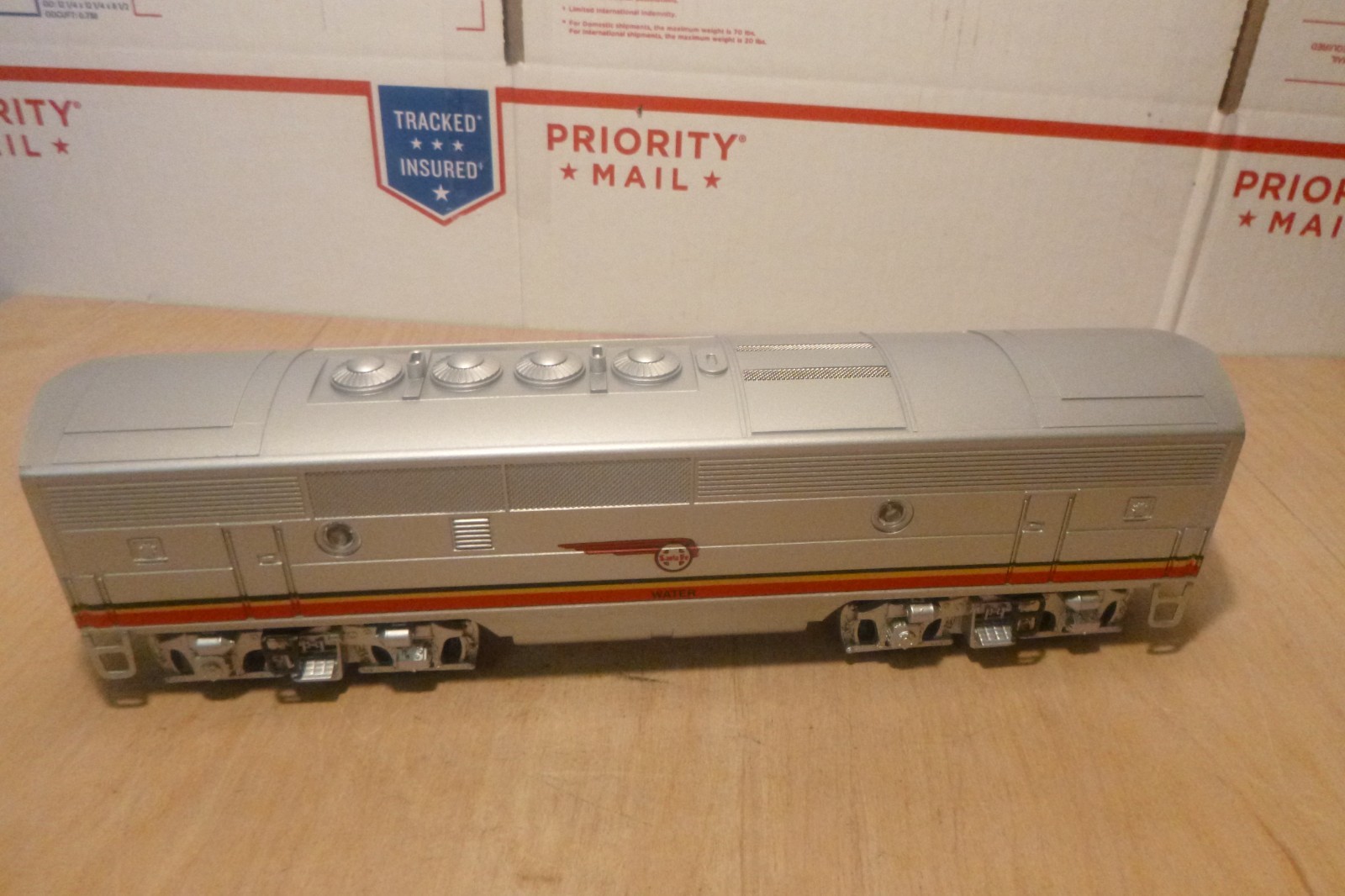 Lionel Trains O Gauge 6-18115 Santa Fe B-Unit Dummy Diesel – New! Open Box