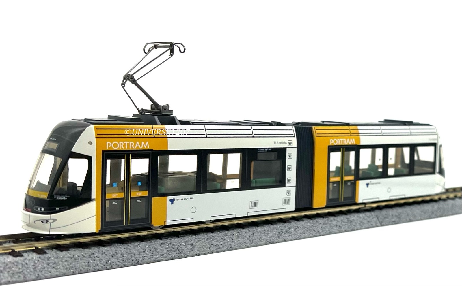 HO Scale Endo Toyama Light Rail Tram TLR0600 Yellow H0 Gauge Streetcar LRT VHTF