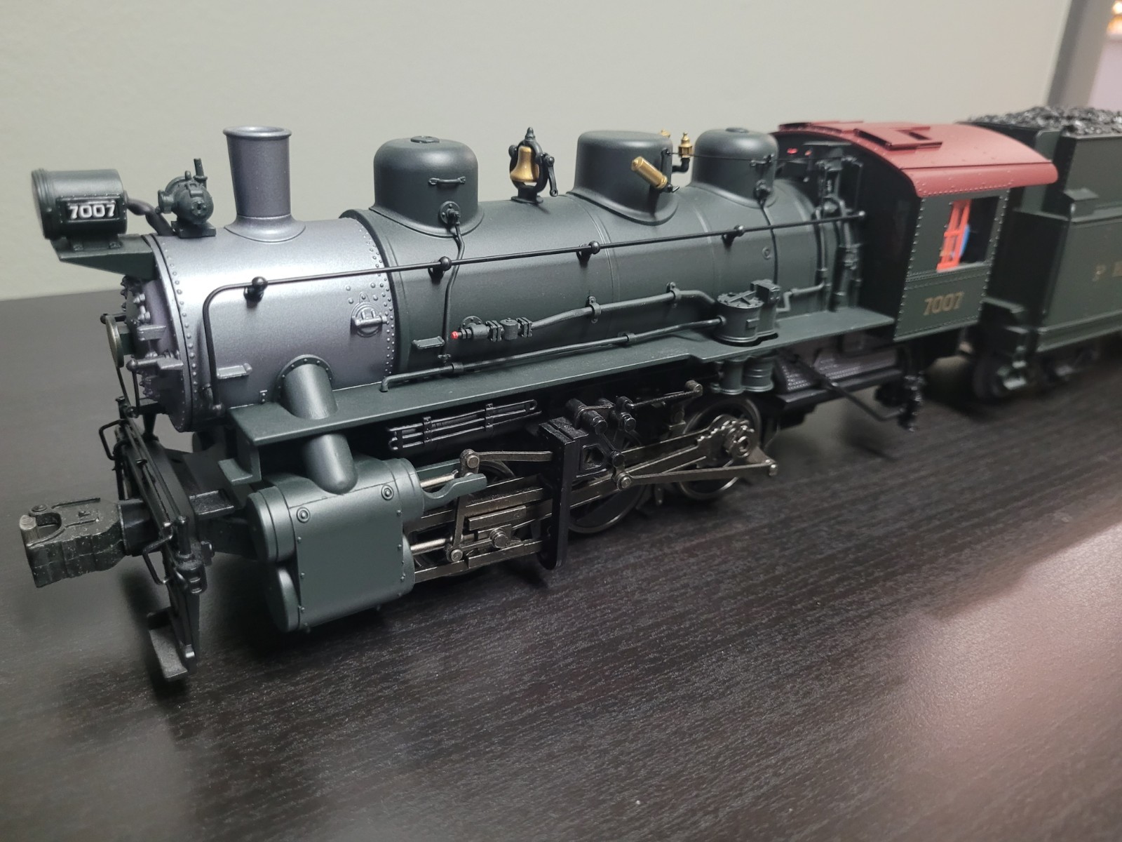 Lionel O Scale Pennsylvania LEGACY 0-6-0 Locomotive – Swinging Bell – NM+ Cond.