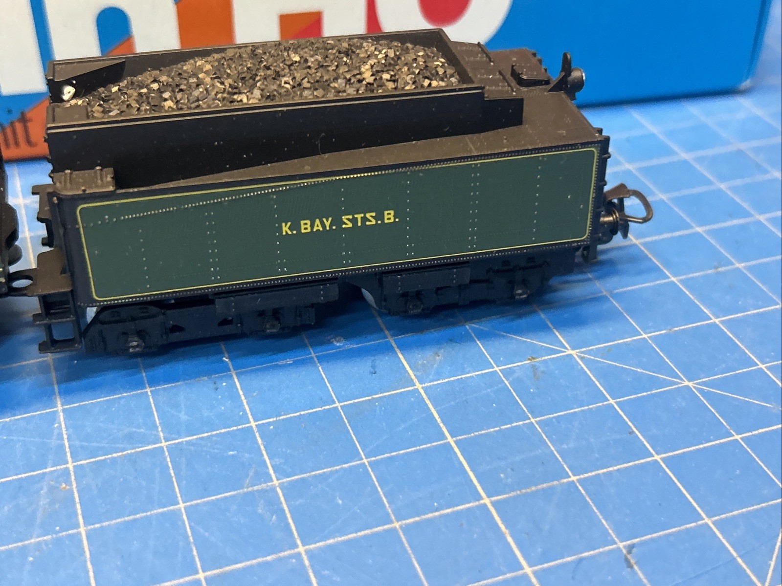 Märklin HO 3092 K.Bay.Sts.B. S 3/6 Steam Locomotive with Tender – Green/Black