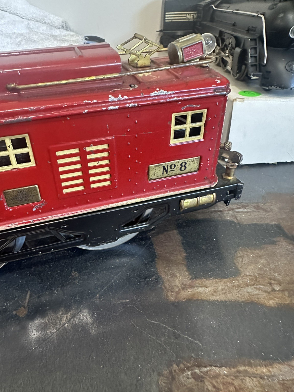 Lionel Prewar Standard Gauge No. 8 Red Electric Engine, 339,332,342 Cars, Runs!