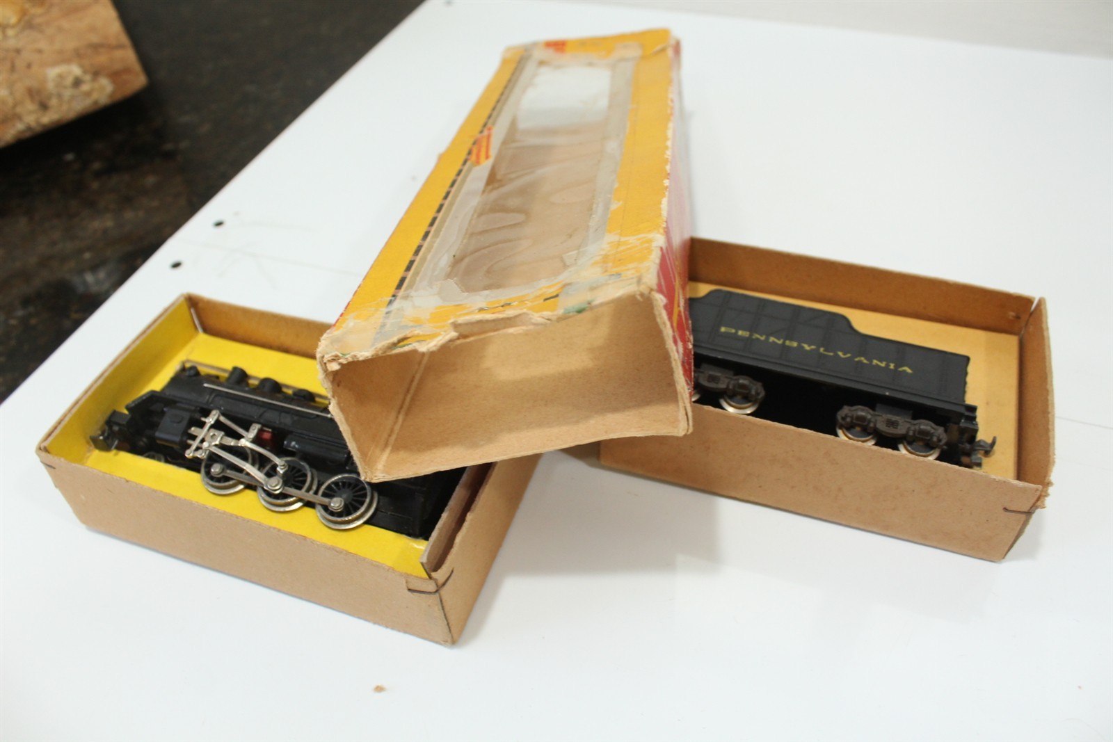 Vintage Fleischmann HO Locomotive & Tender Engine 1350 Parts Repair As Is