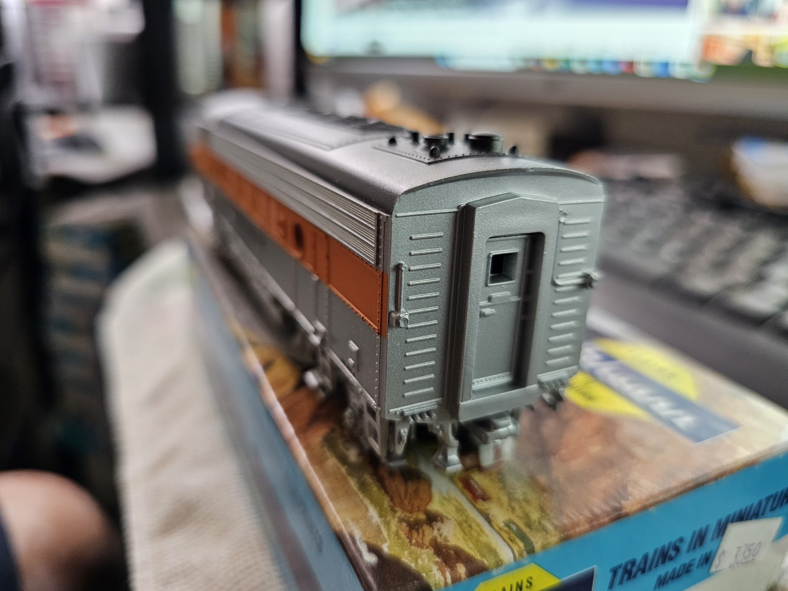 ATHEARN 3249 WESTERN PACIFIC F7A SUPER POWERED Diesel Locomotive C8