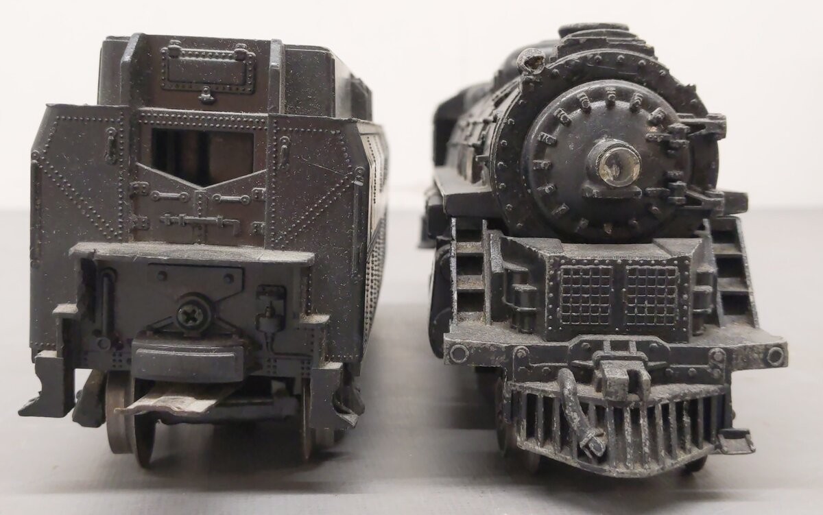 Lionel 2037 Vintage O 2-6-4 Diecast Steam Locomotive and 6026W Tender