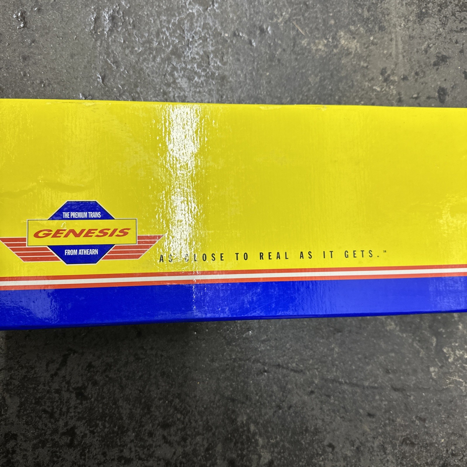 Athearn 0G6116 HO Scale Electro-Motive SD70M EMD Diesel Locomotive #7000 NIB