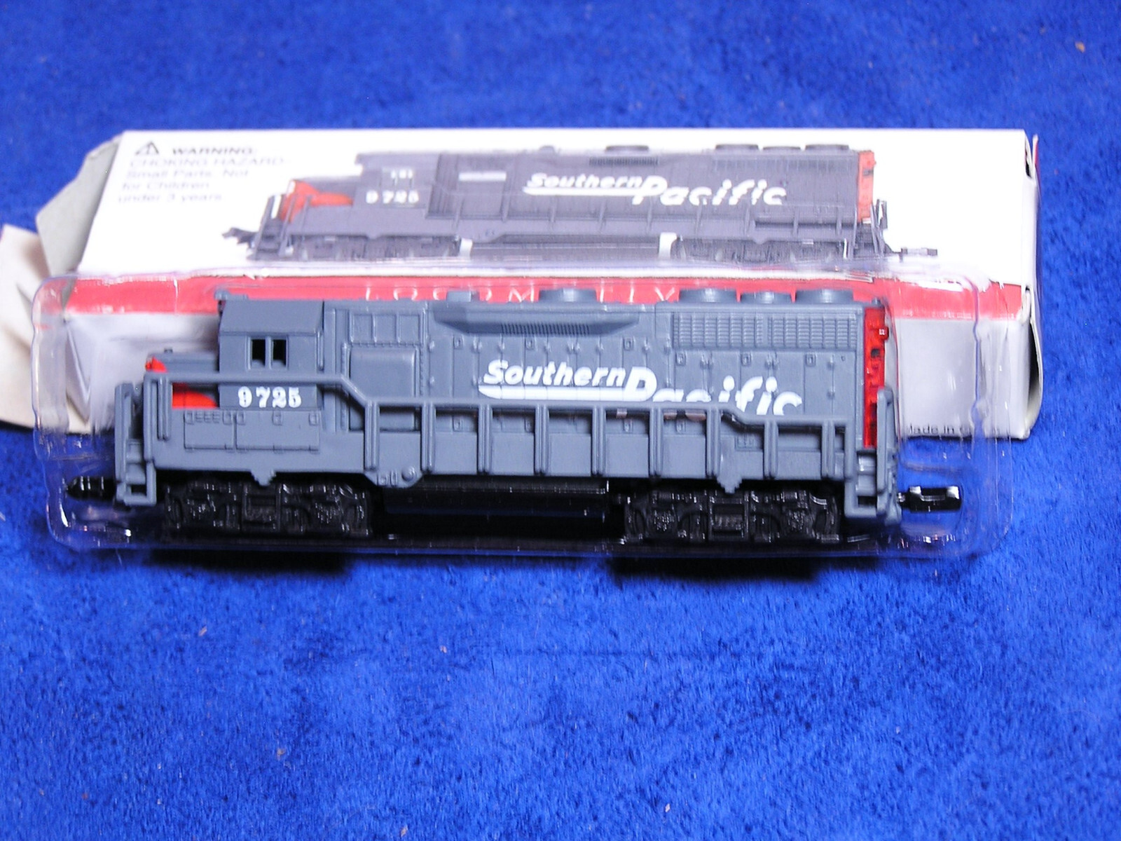 Southern Pacific Engine 9725