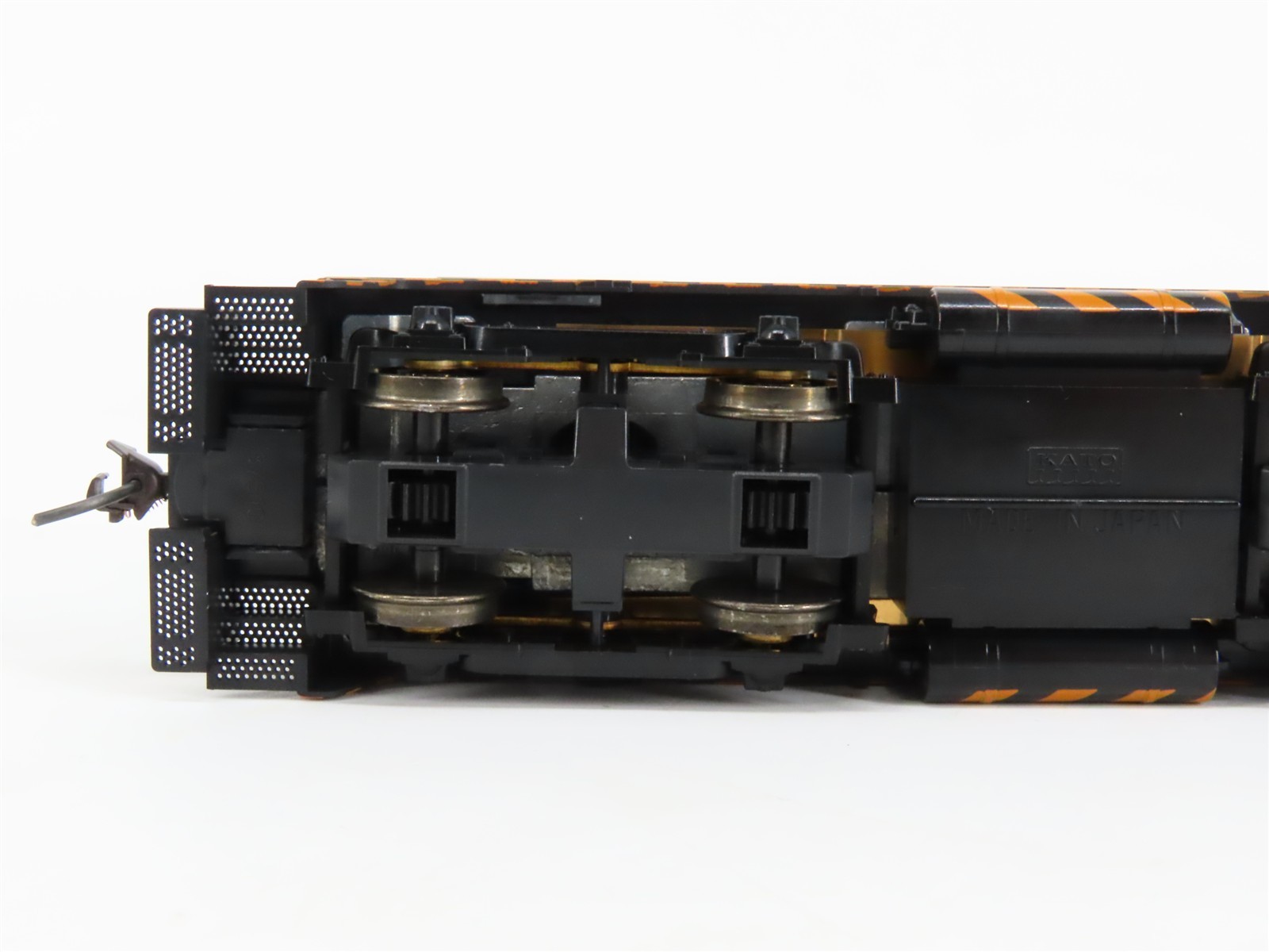 HO Scale KATO 37-1010 SP Southern Pacific EMD NW2 Ph. 1 Diesel Switcher #1313