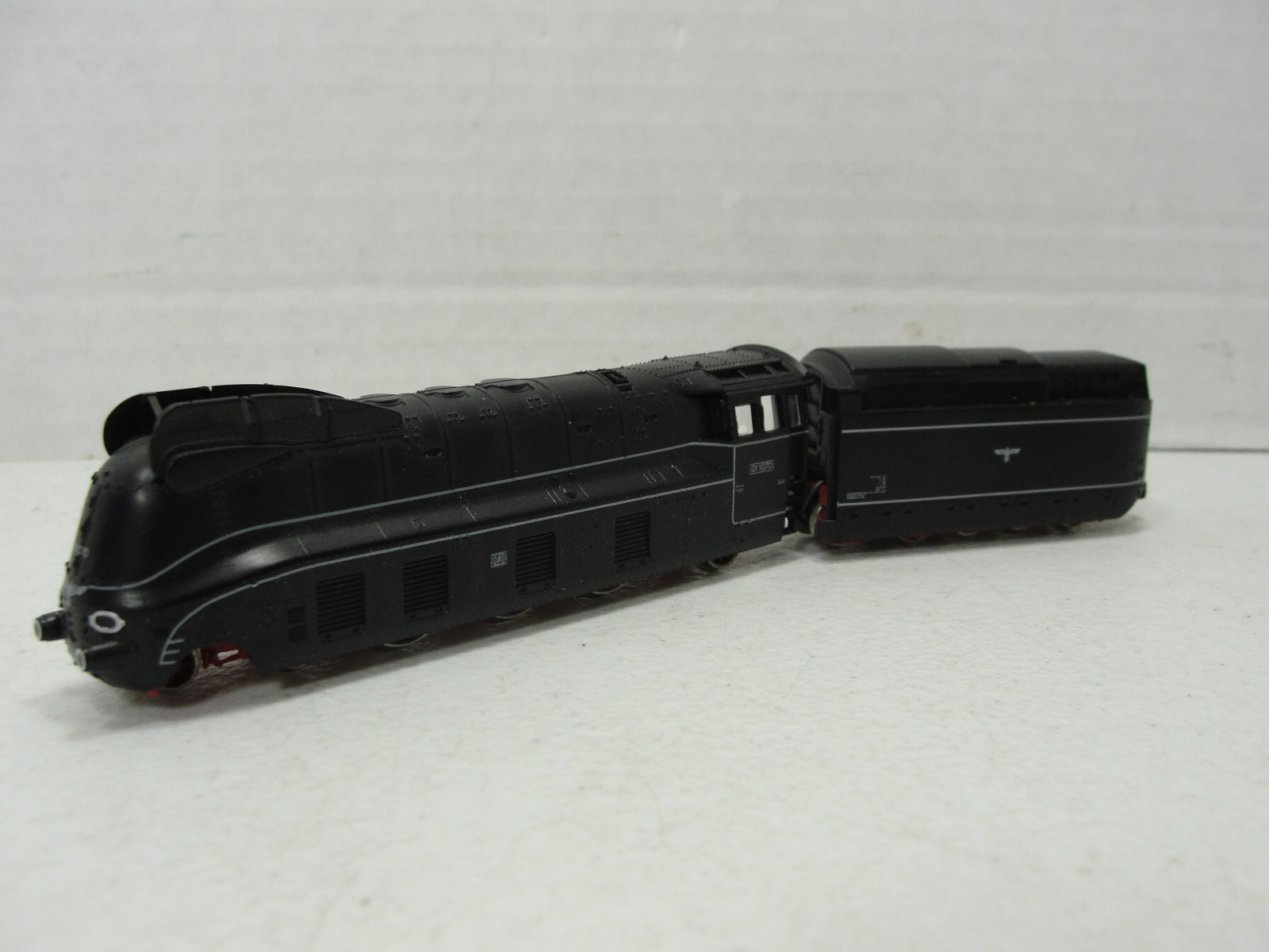 Vintage N Scale Fleischmann 7172 Streamline Steam Locomotive / Runs
