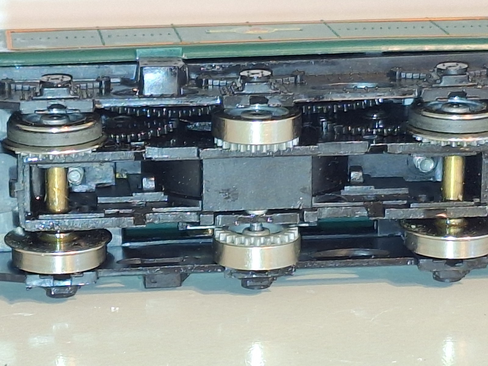 Hornby R065 BR 9F Evening Star #92220.New Old Stock. Wheel Delamination.Boxed.OO
