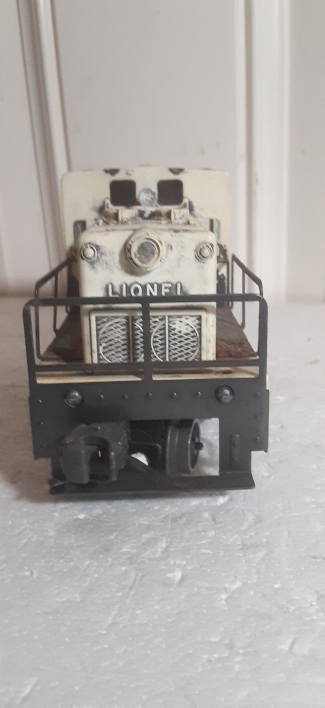 Lionel post war#59MINUTMAN SWITCHER see description